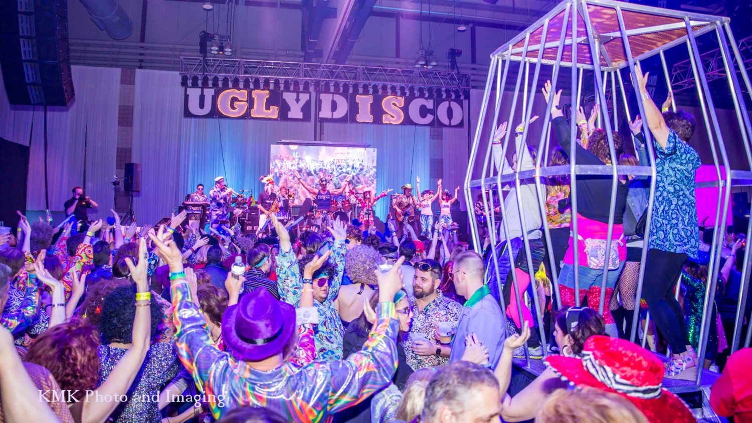 Photo's & Video Ugly DiscoUgly Disco